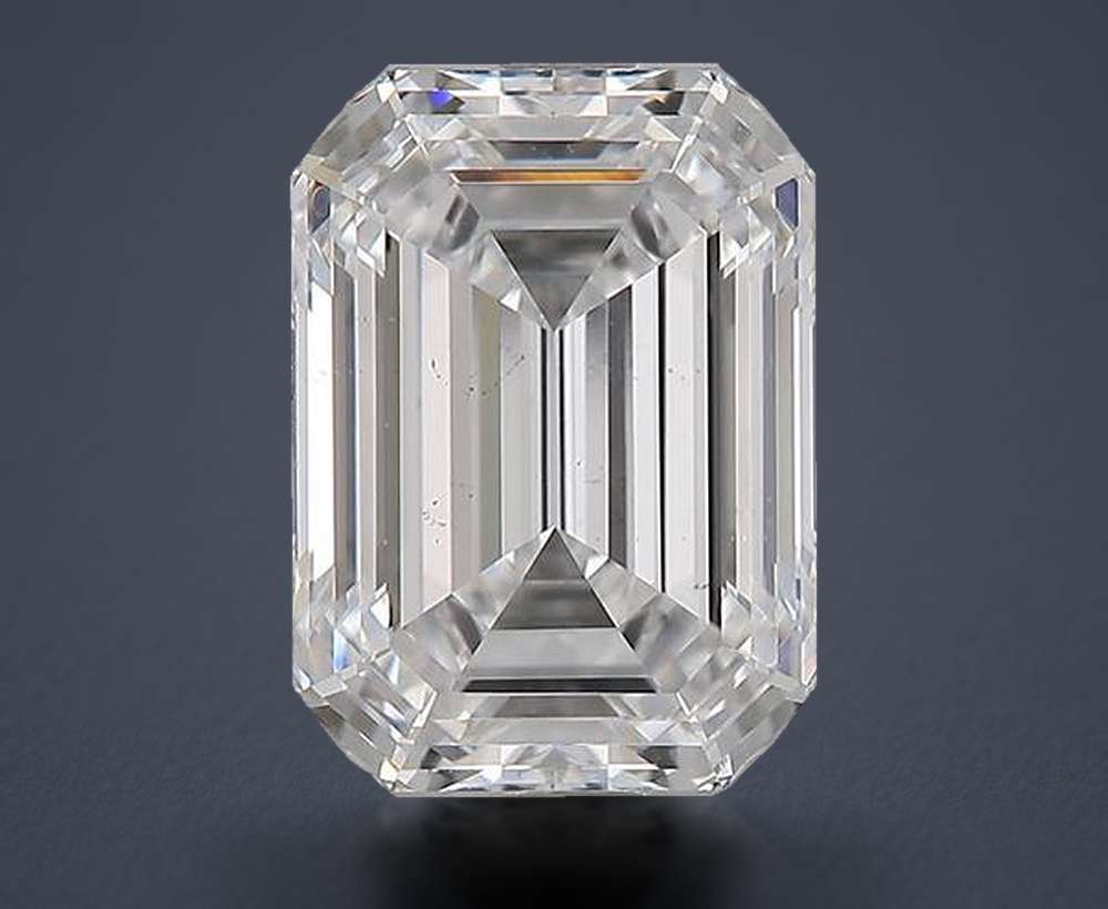 3.02 Carat Emerald Natural Diamond
