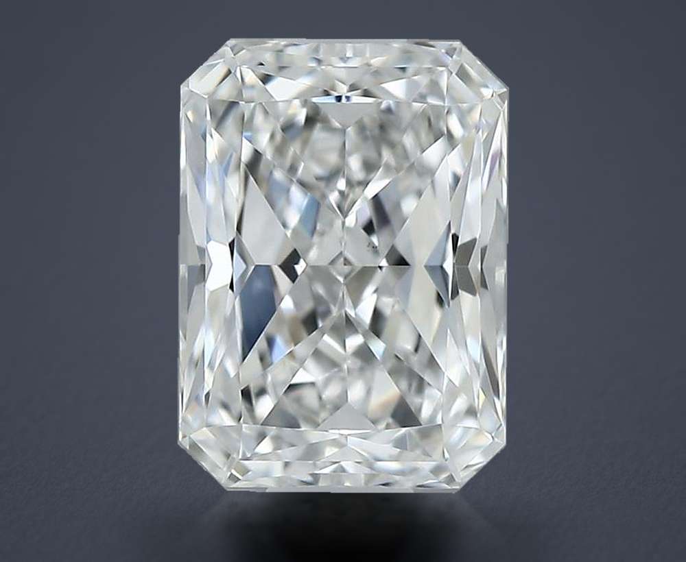 0.60 Carat Radiant Natural Diamond