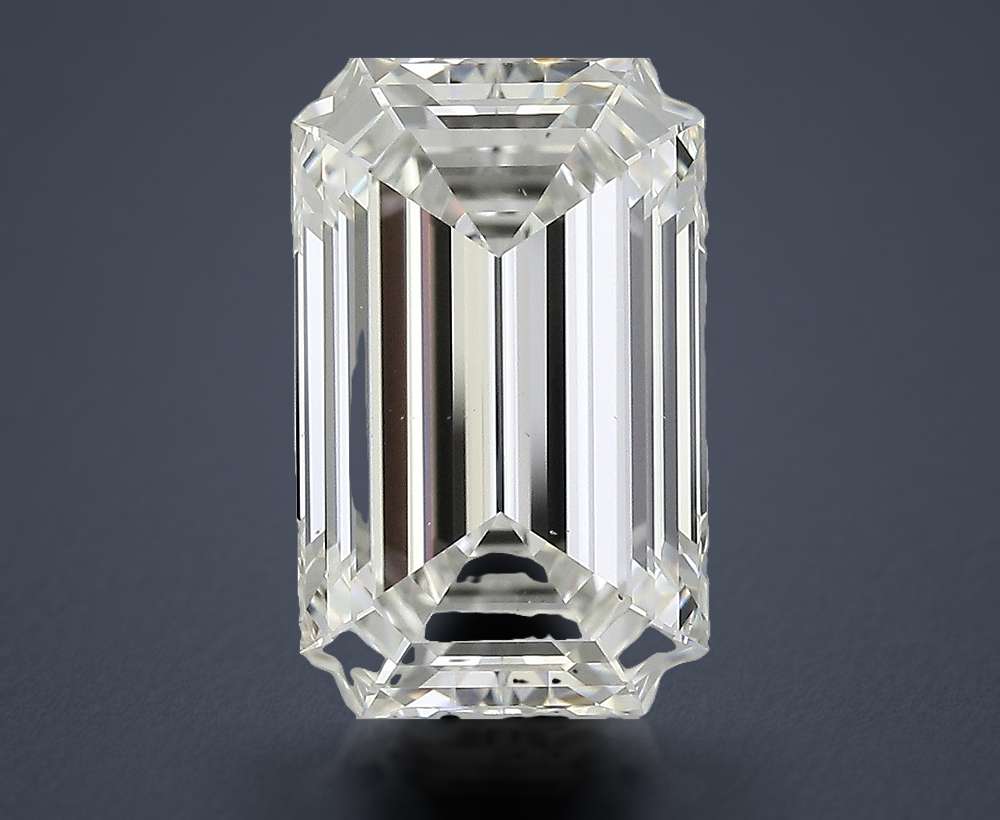 5.17 Carat Emerald Natural Diamond