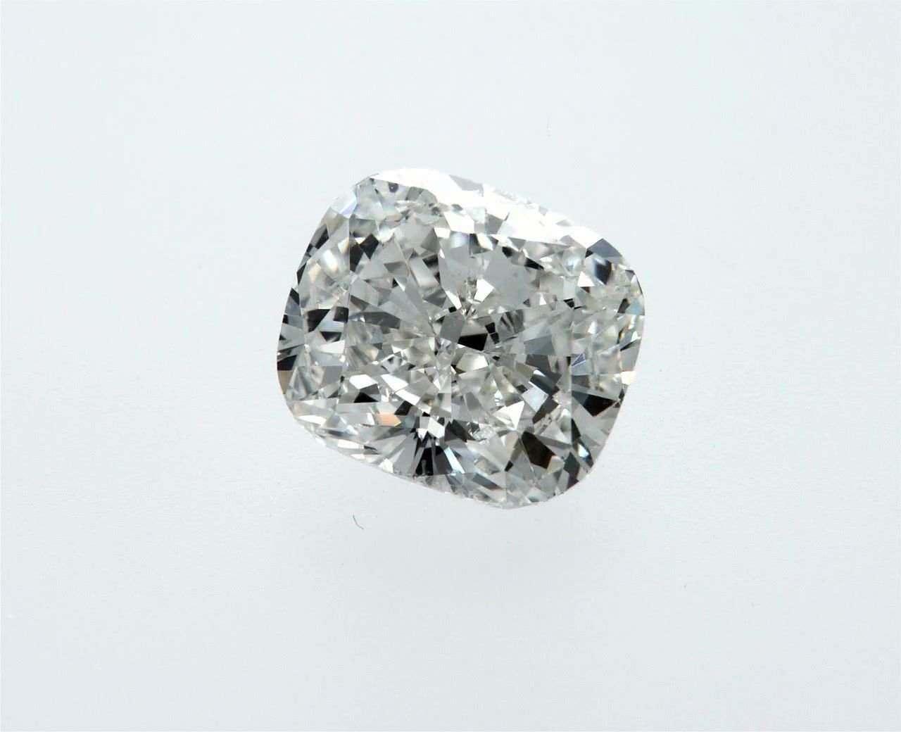 1.01ct H VS2 Rare Carat Ideal Cut Cushion Diamond