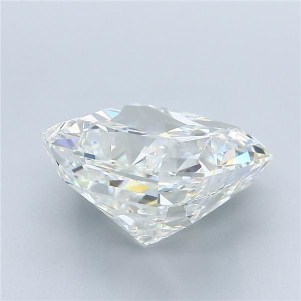 2.55ct I SI1 Rare Carat Ideal Cut Radiant Lab Grown Diamond