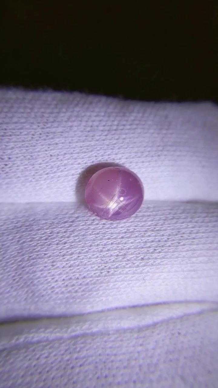 2.88 Carat Pink Oval Sapphire