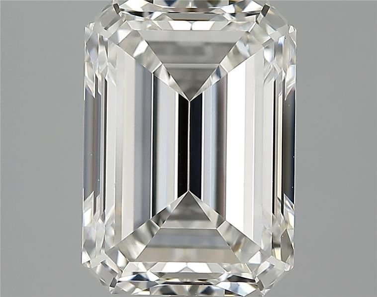5.01 Carat Emerald Natural Diamond