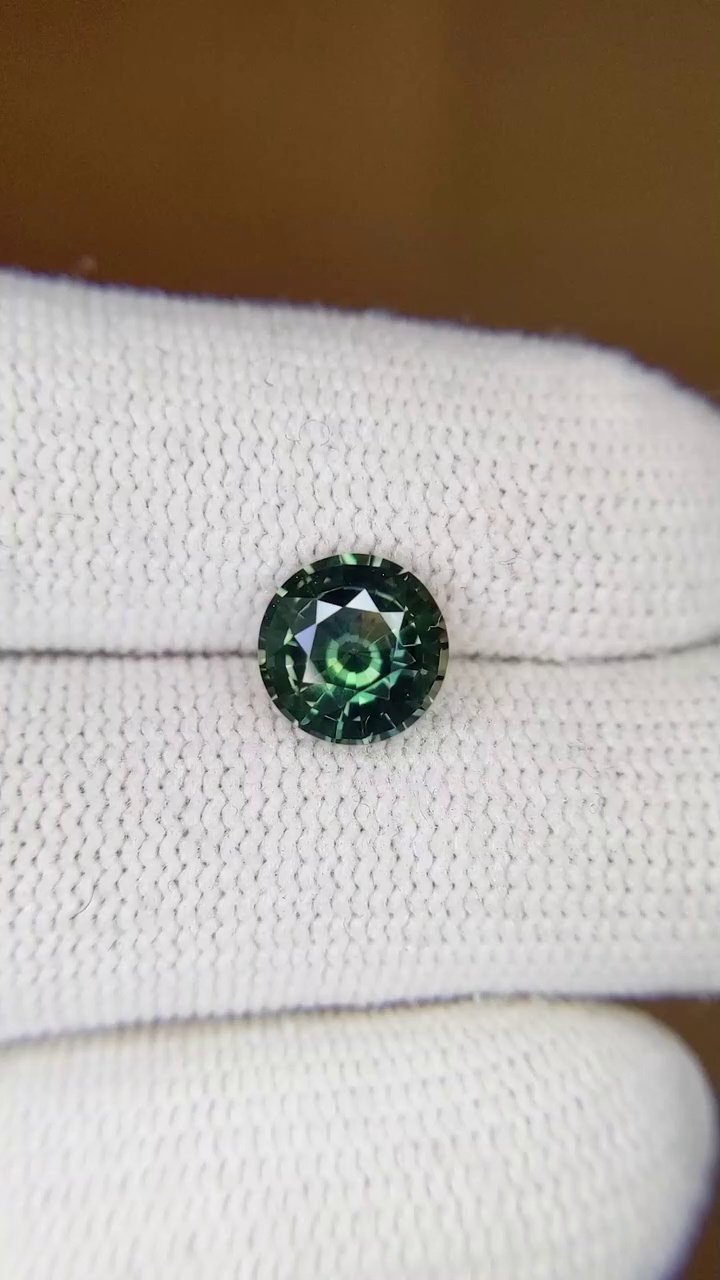 1.99 Carat Green Round Sapphire