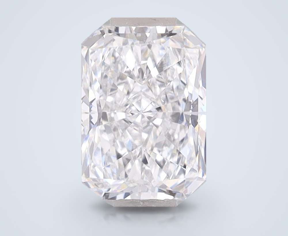 0.77 Carat Radiant Lab Diamond
