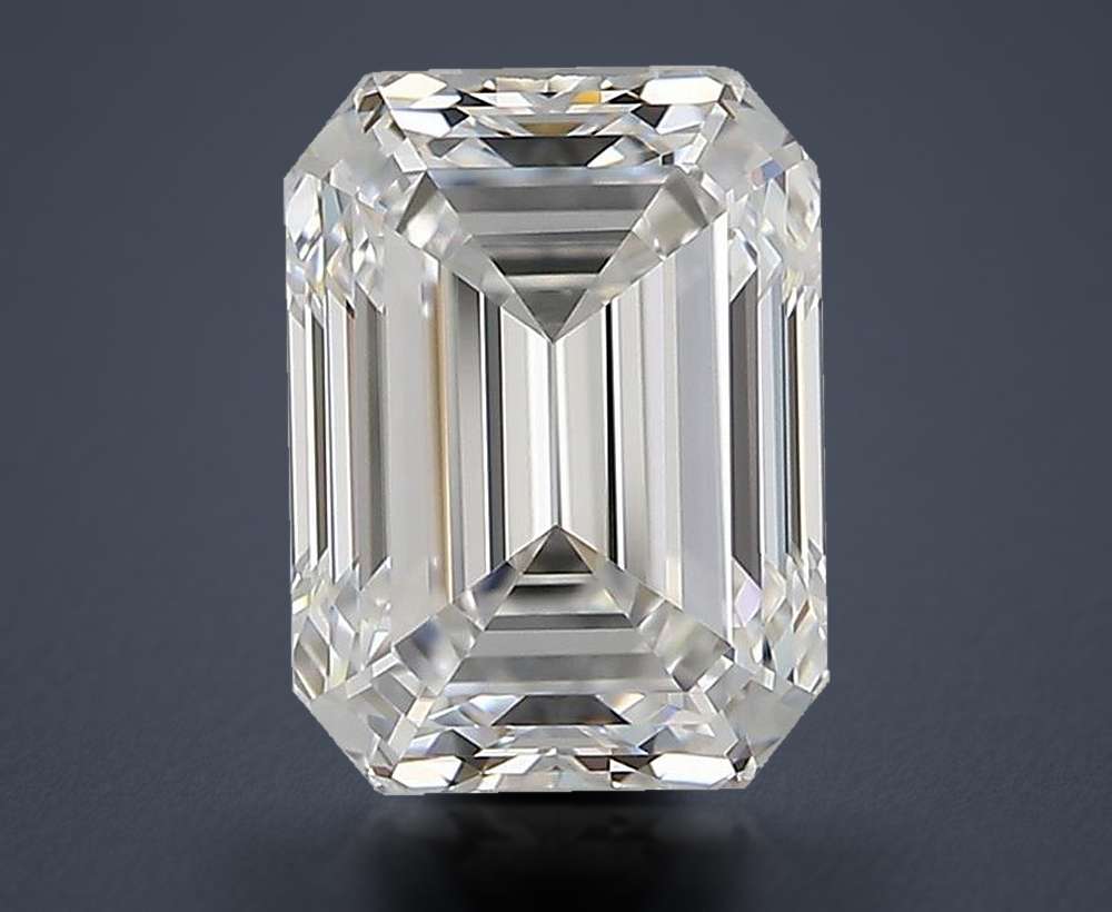 2.03 Carat Emerald Natural Diamond