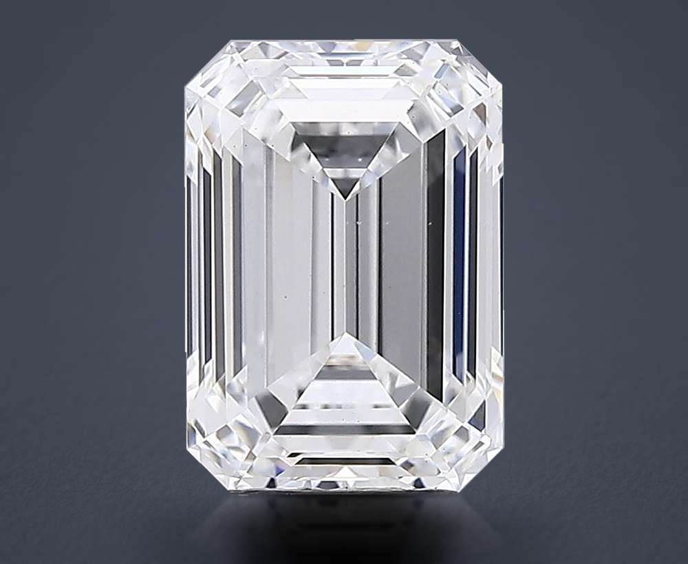 3.85 Carat Emerald Lab Diamond