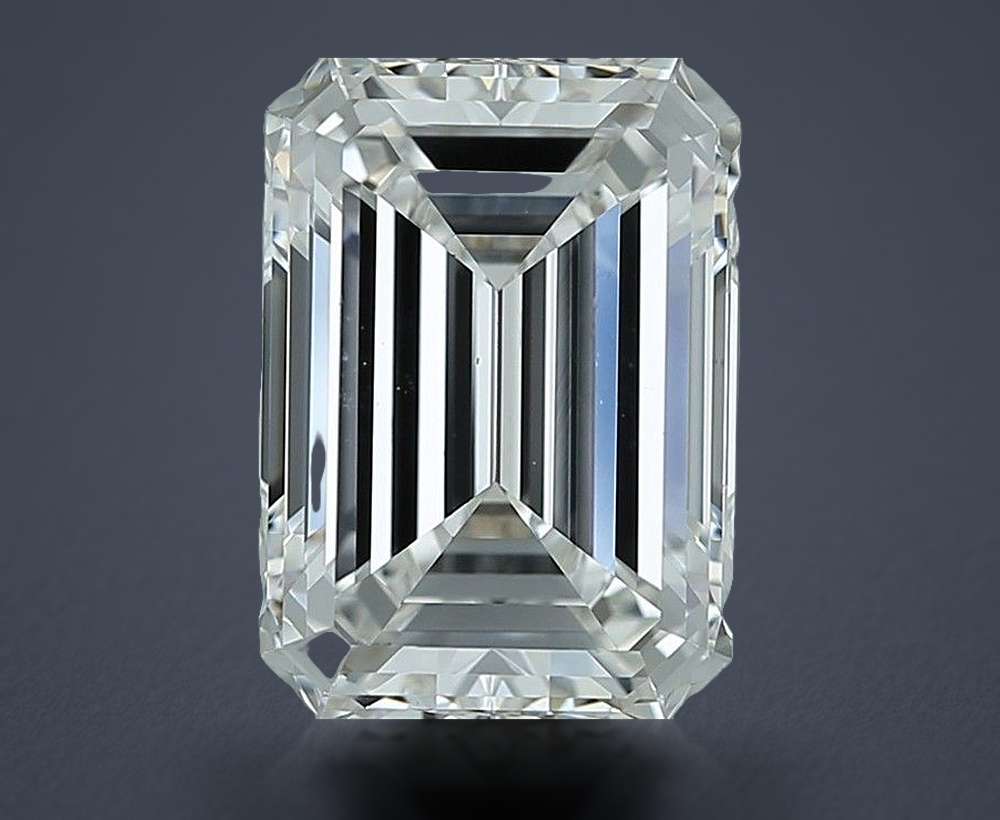 4.28 Carat Emerald Natural Diamond