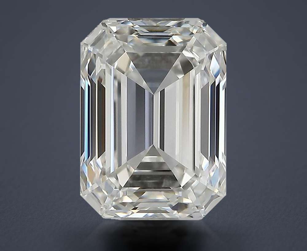 0.90 Carat Emerald Natural Diamond
