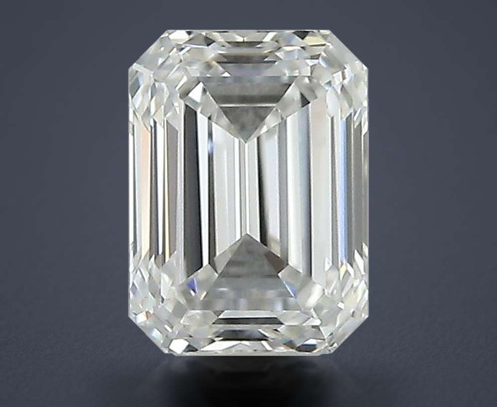 0.30 Carat Emerald Natural Diamond