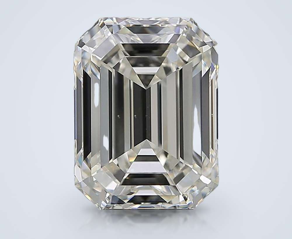 5.01 Carat Emerald Natural Diamond