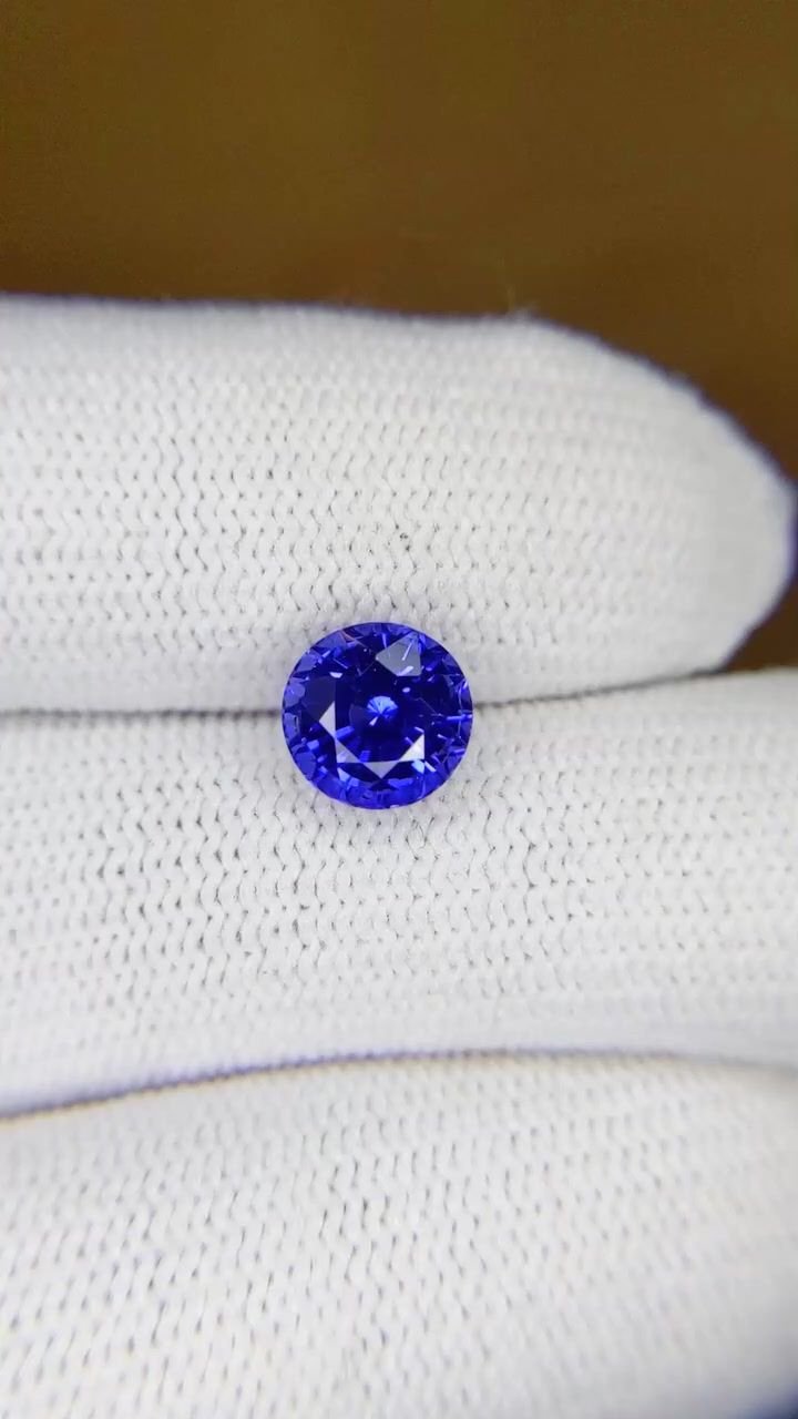 2.15 Carat Blue Round Sapphire