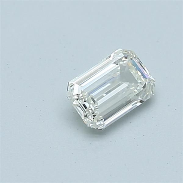 0.40 Carat Emerald Natural Diamond