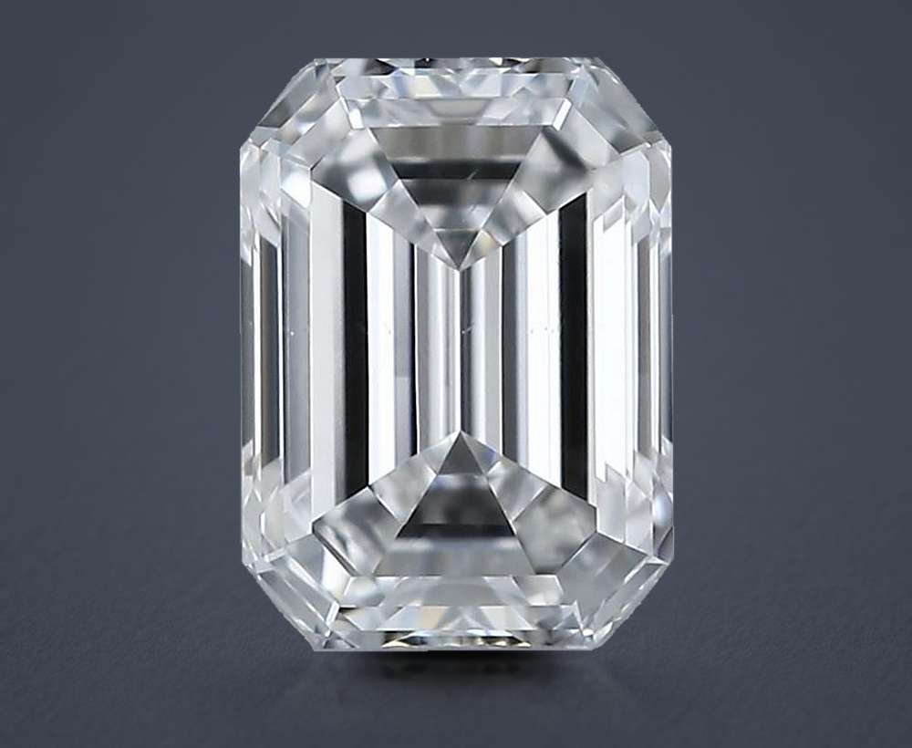 0.40 Carat Emerald Natural Diamond