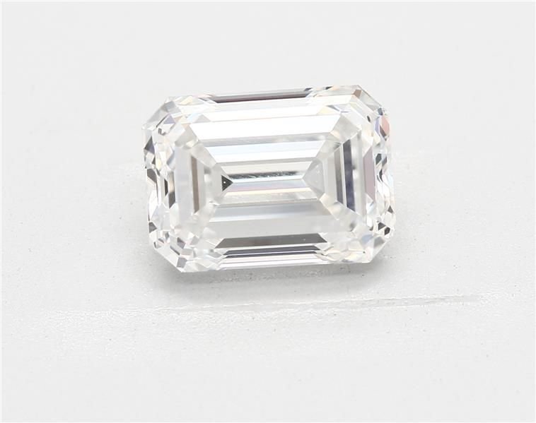 2.51ct H VS2 Excellent Cut Emerald Diamond