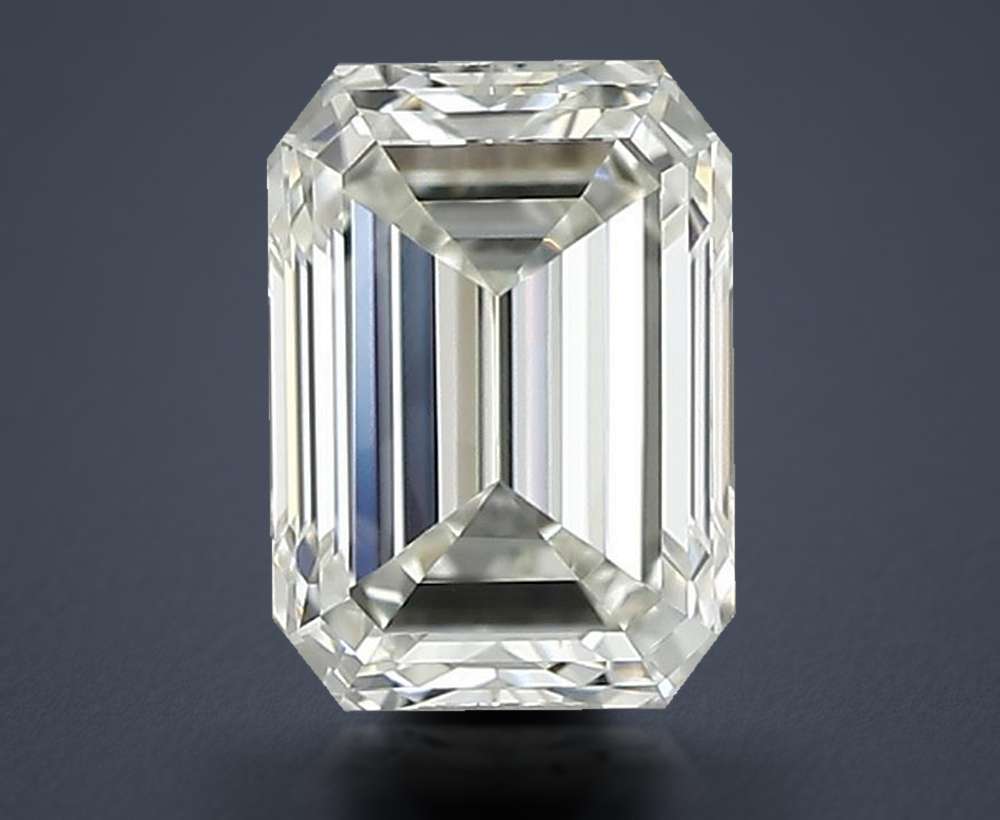 0.80 Carat Emerald Natural Diamond
