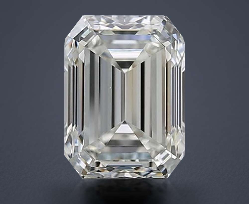 2.51 Carat Emerald Natural Diamond