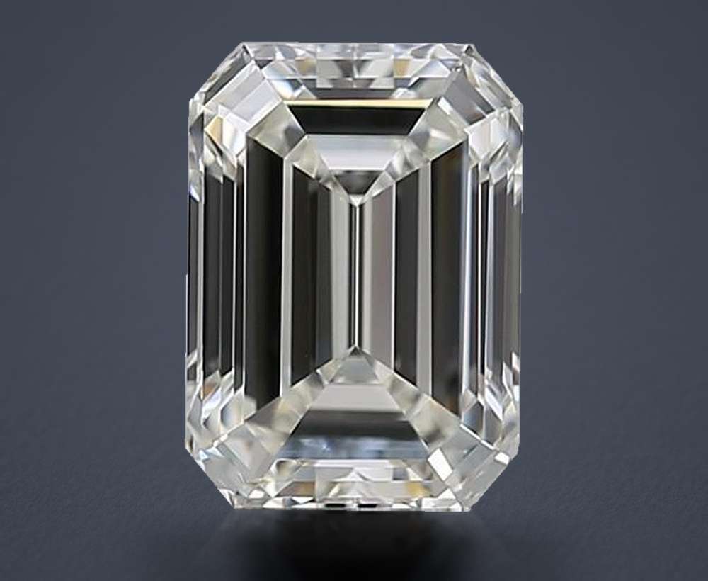 3.02 Carat Emerald Natural Diamond