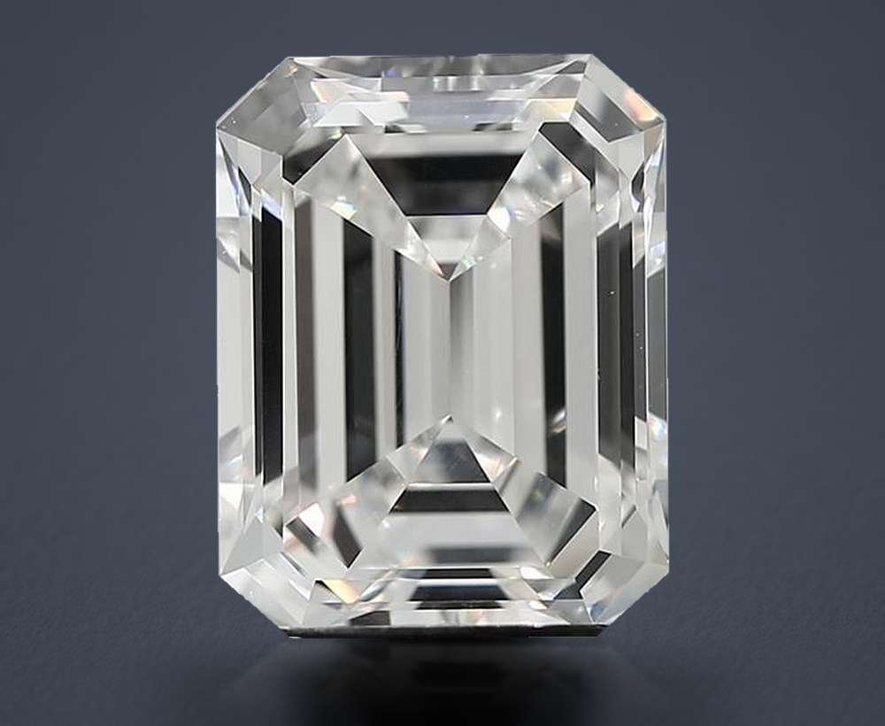 2.35 Carat Emerald Natural Diamond