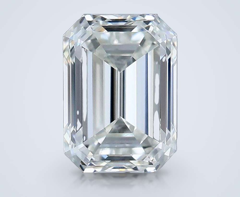 0.70 Carat Emerald Natural Diamond