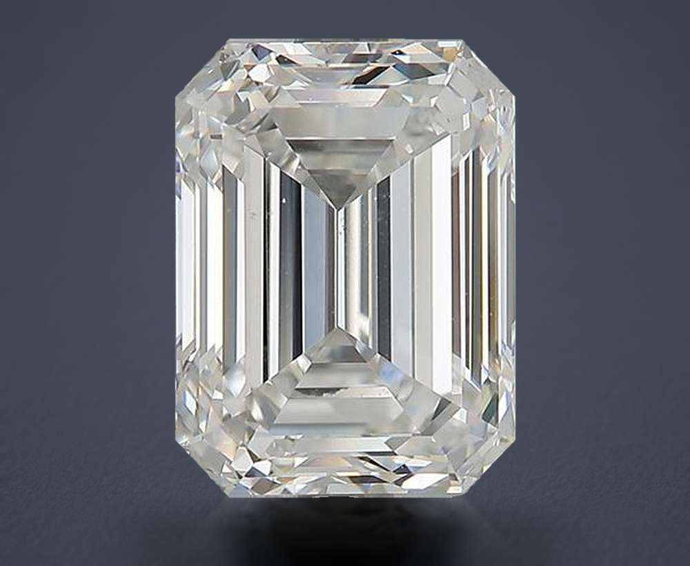 3.01 Carat Emerald Natural Diamond