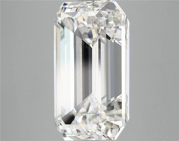 9.05 Carat Emerald Lab Diamond