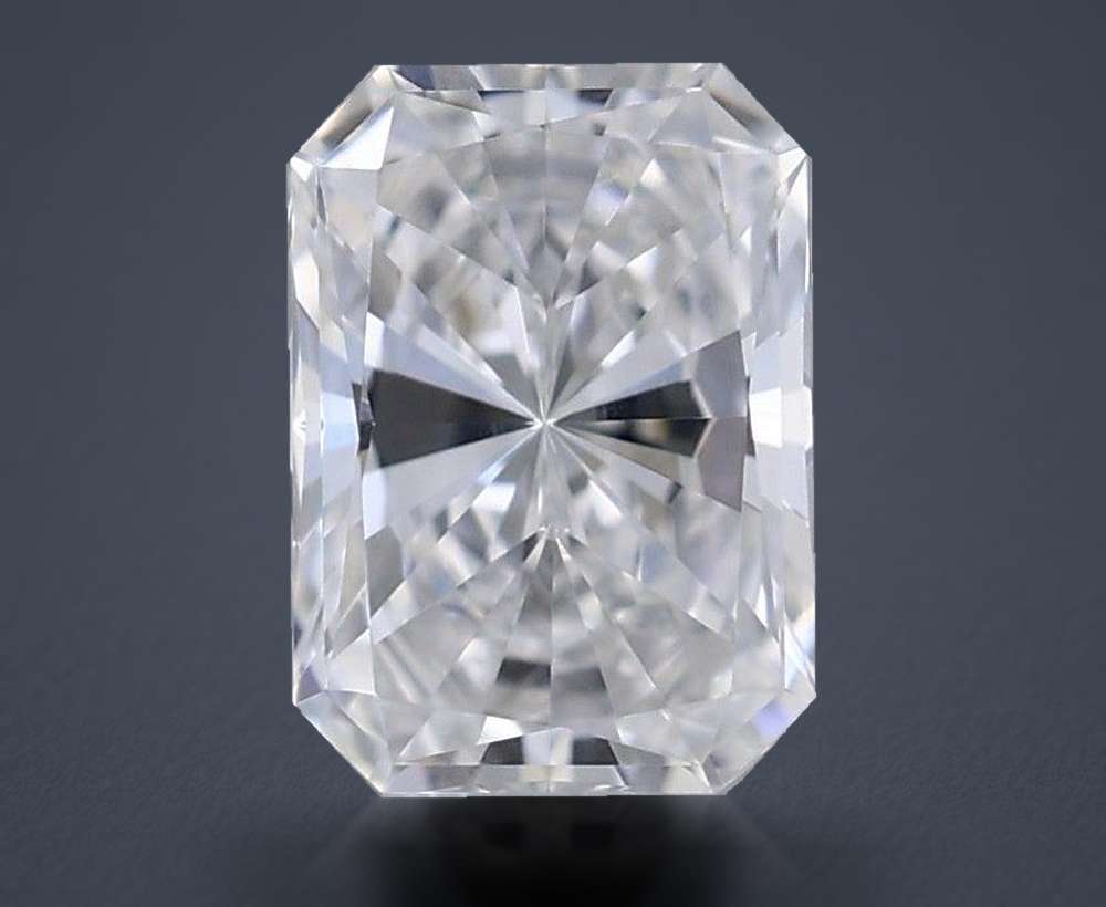 0.23 Carat Radiant Natural Diamond