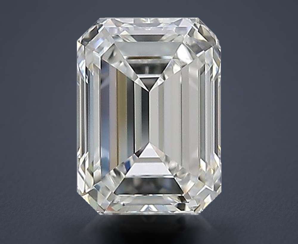 0.72 Carat Emerald Natural Diamond