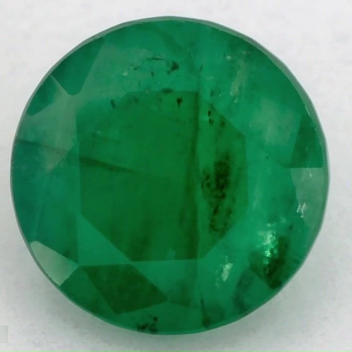1.73 Carat Green Round Emerald