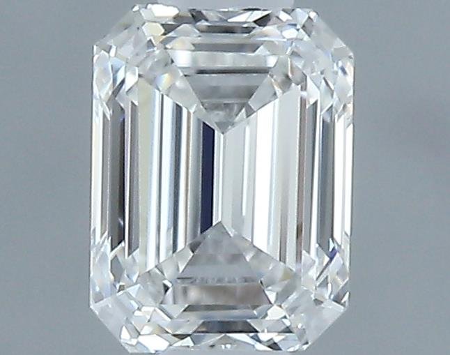 0.30 Carat Emerald Natural Diamond