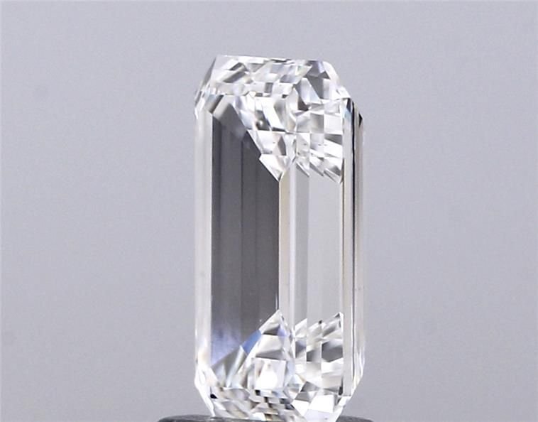 2.00 Carat Emerald Lab Diamond