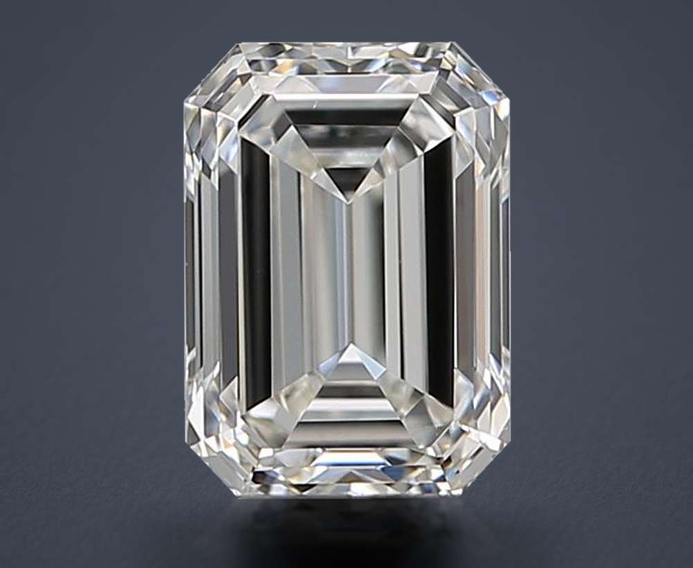 0.90 Carat Emerald Natural Diamond