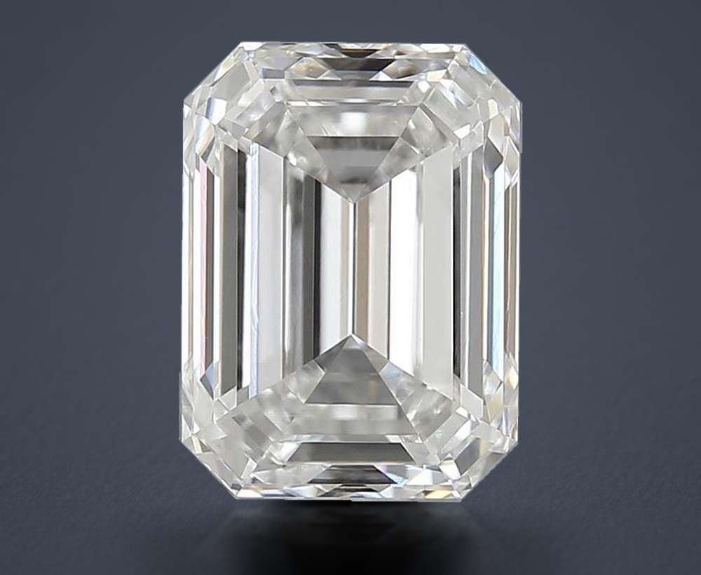 2.50 Carat Emerald Natural Diamond