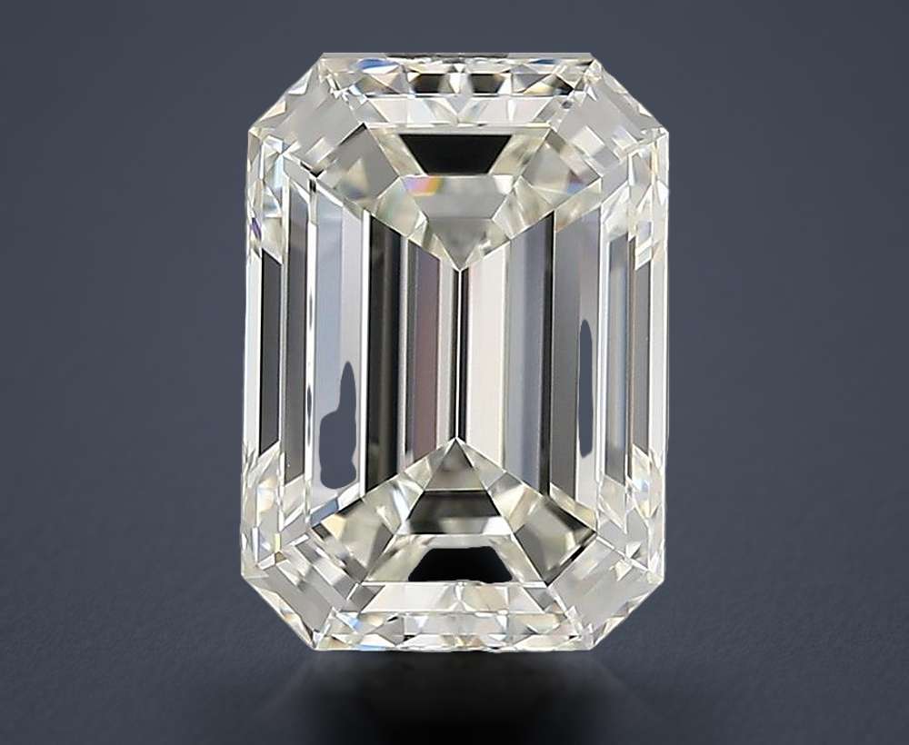 3.01 Carat Emerald Natural Diamond