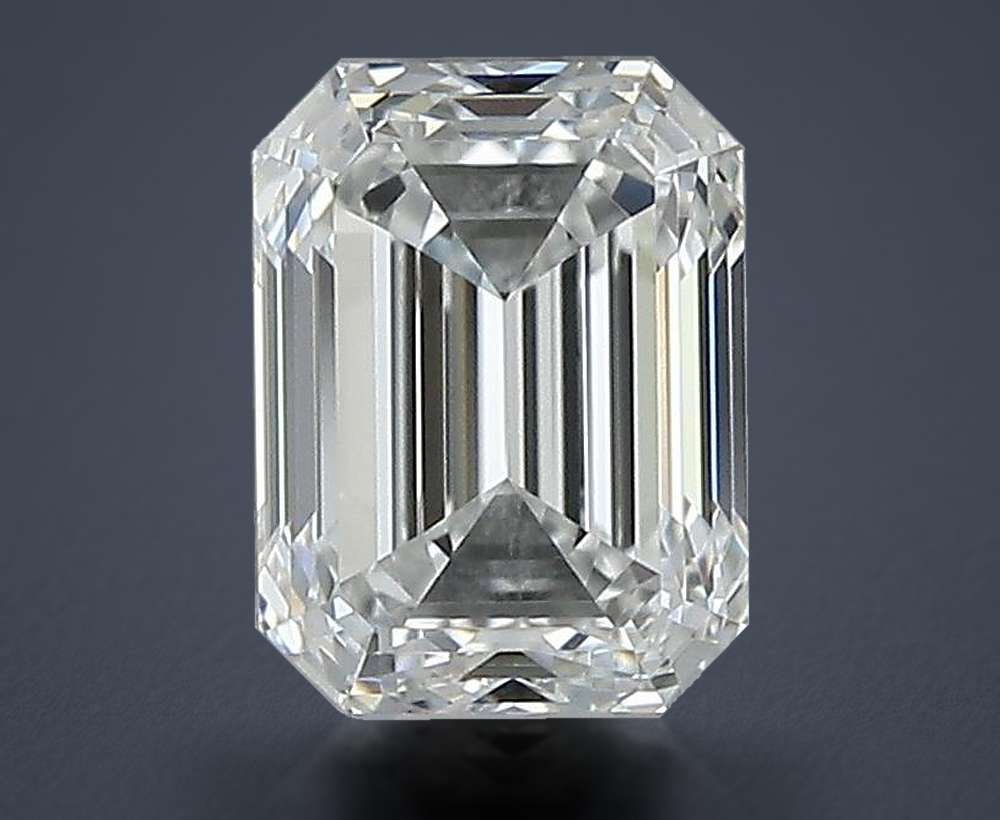 0.80 Carat Emerald Natural Diamond