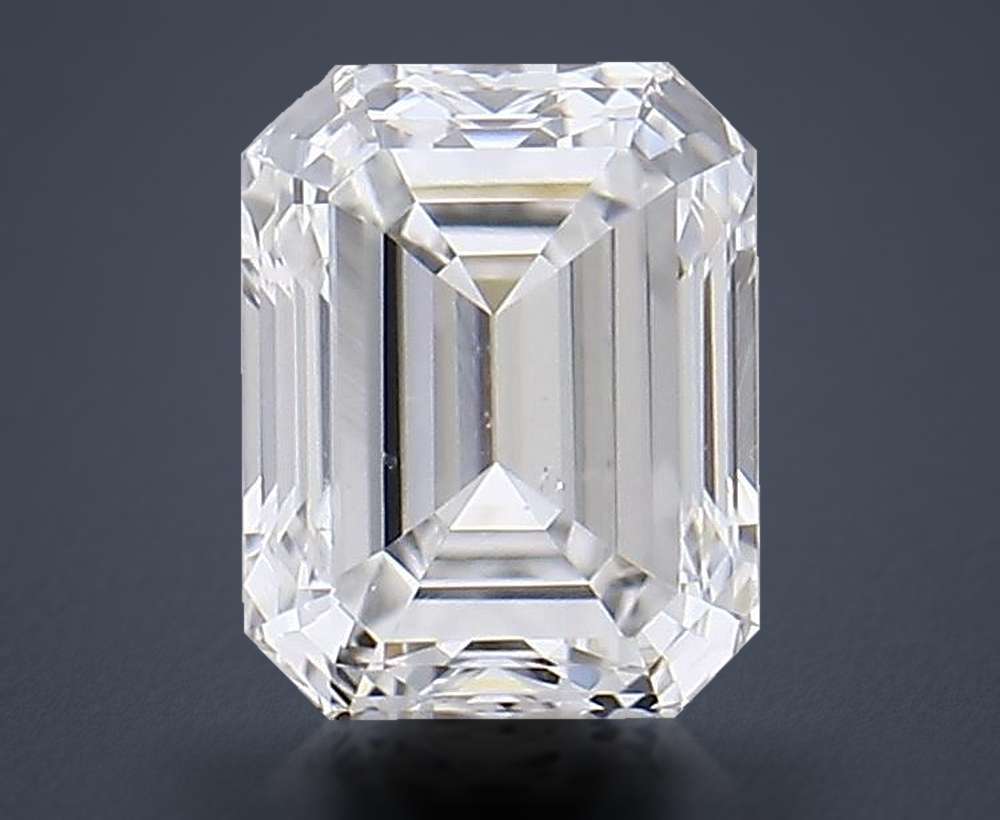 0.18 Carat Emerald Natural Diamond