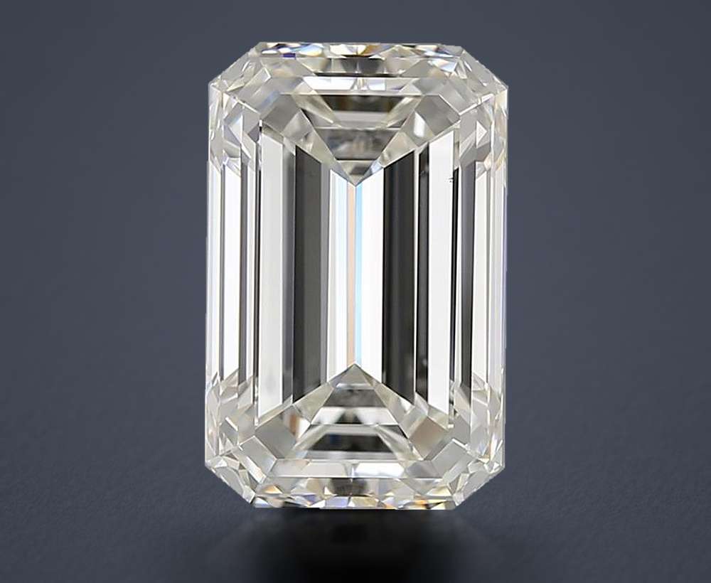 5.03 Carat Emerald Natural Diamond