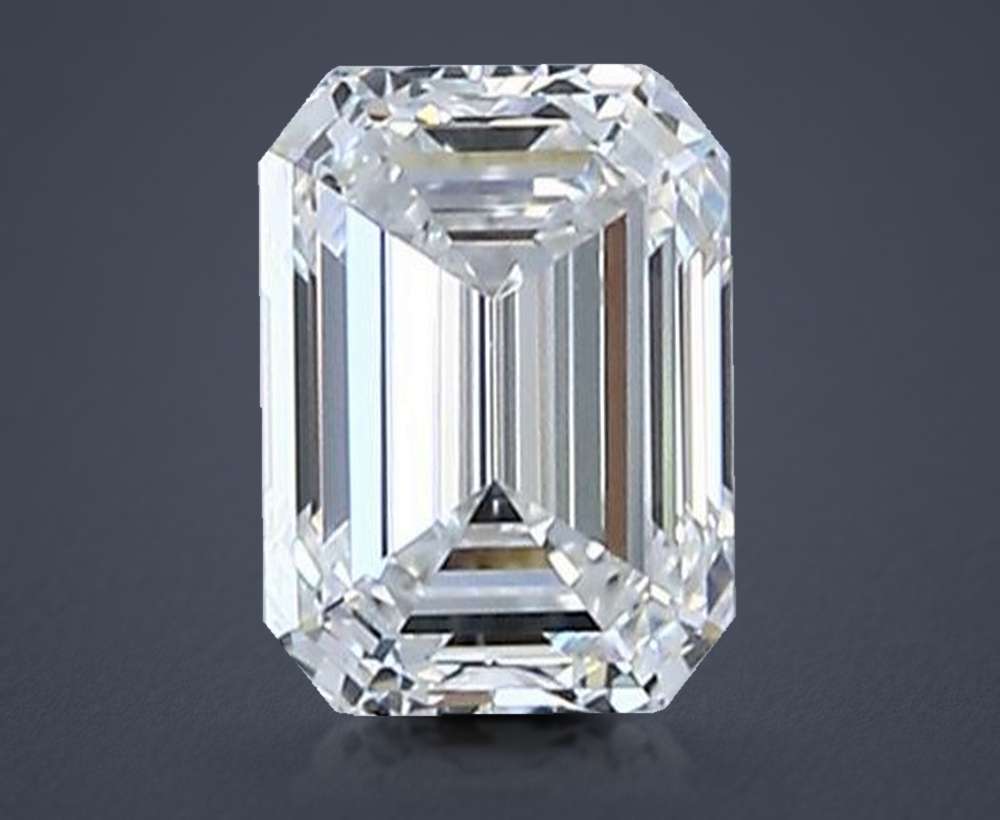 0.61 Carat Emerald Natural Diamond