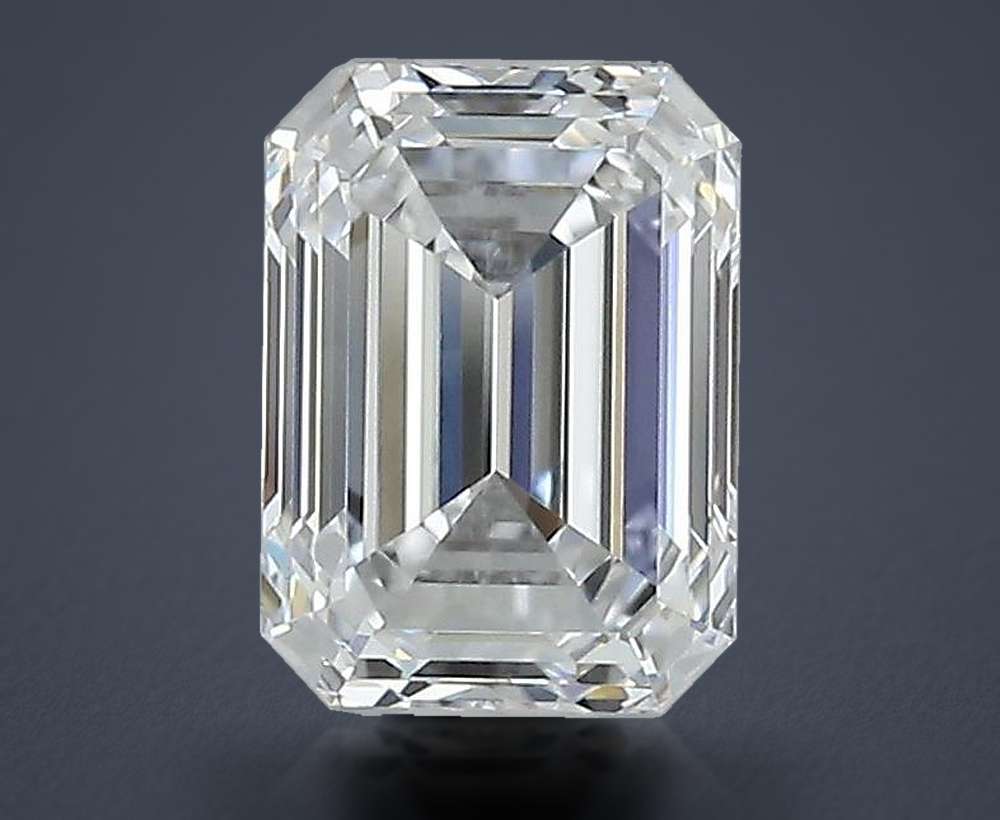 0.80 Carat Emerald Natural Diamond