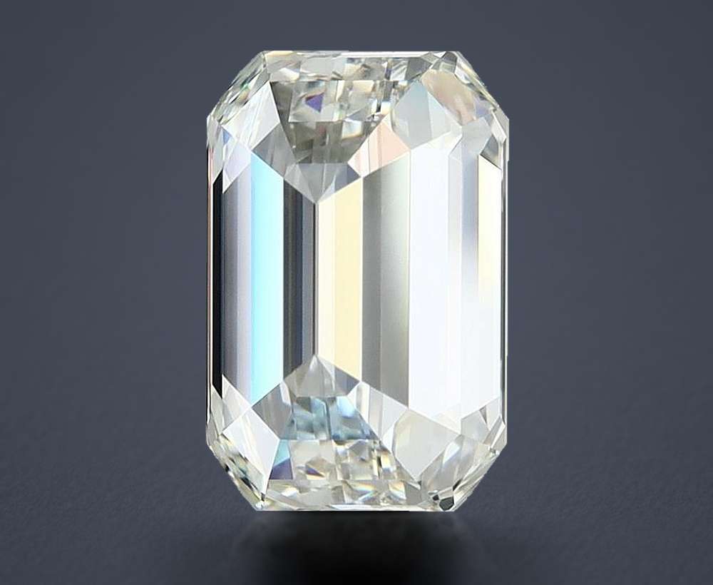 2.00 Carat Emerald Natural Diamond