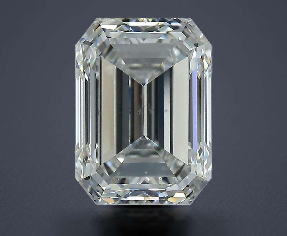 2.80 Carat Emerald Natural Diamond