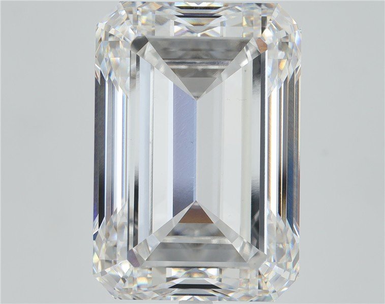20.33ct E VS1 Rare Carat Ideal Cut Emerald Lab Grown Diamond