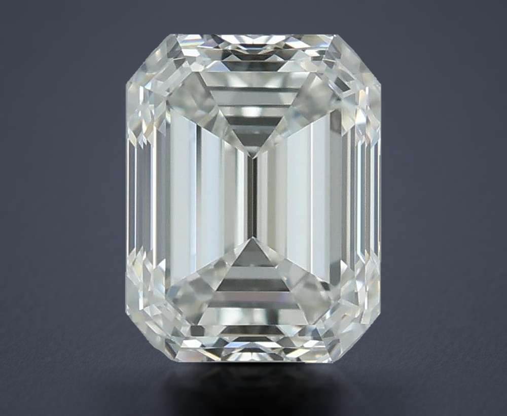 0.71 Carat Emerald Natural Diamond