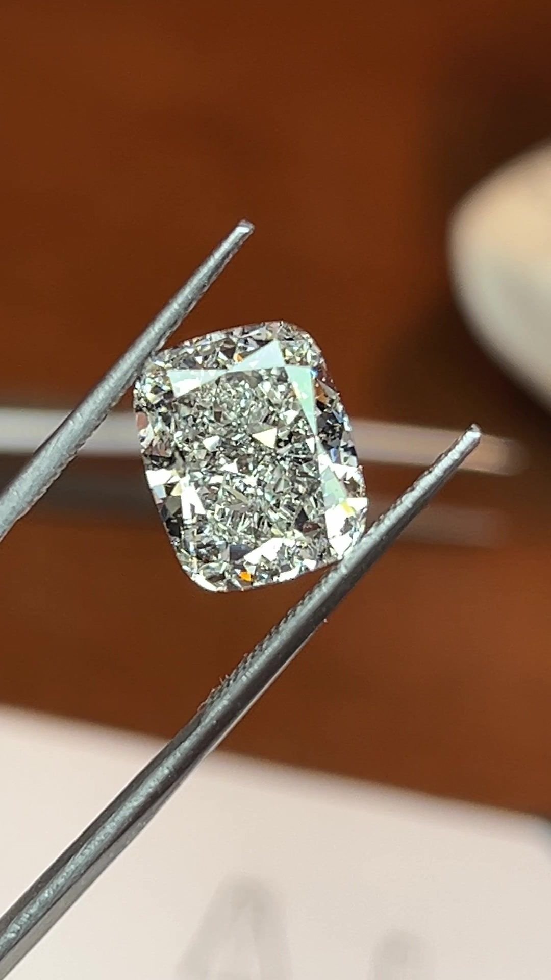 6.03ct G SI2 Very Good Cut Cushion Diamond