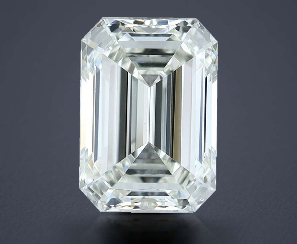 1.53 Carat Emerald Natural Diamond