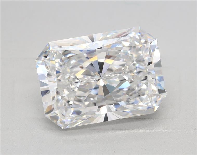 2.72ct D VVS1 Rare Carat Ideal Cut Radiant Lab Grown Diamond