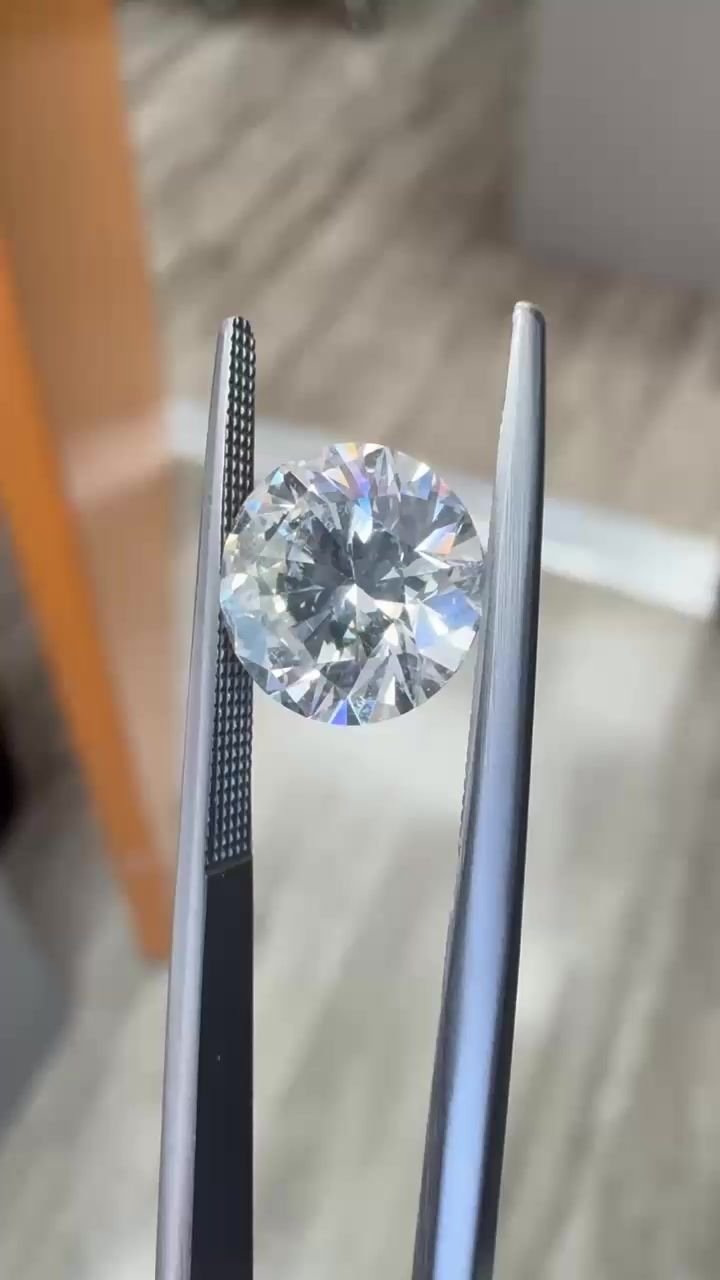 3.01ct H SI2 Rare Carat Ideal Cut Round Diamond