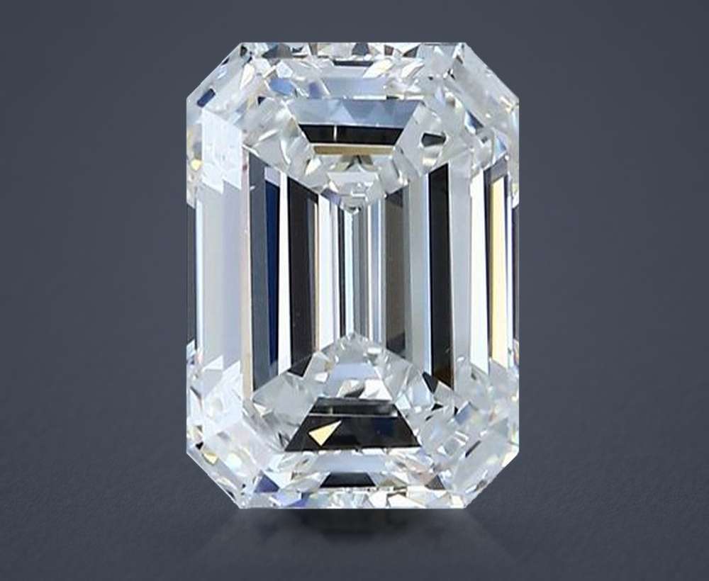 2.52 Carat Emerald Natural Diamond