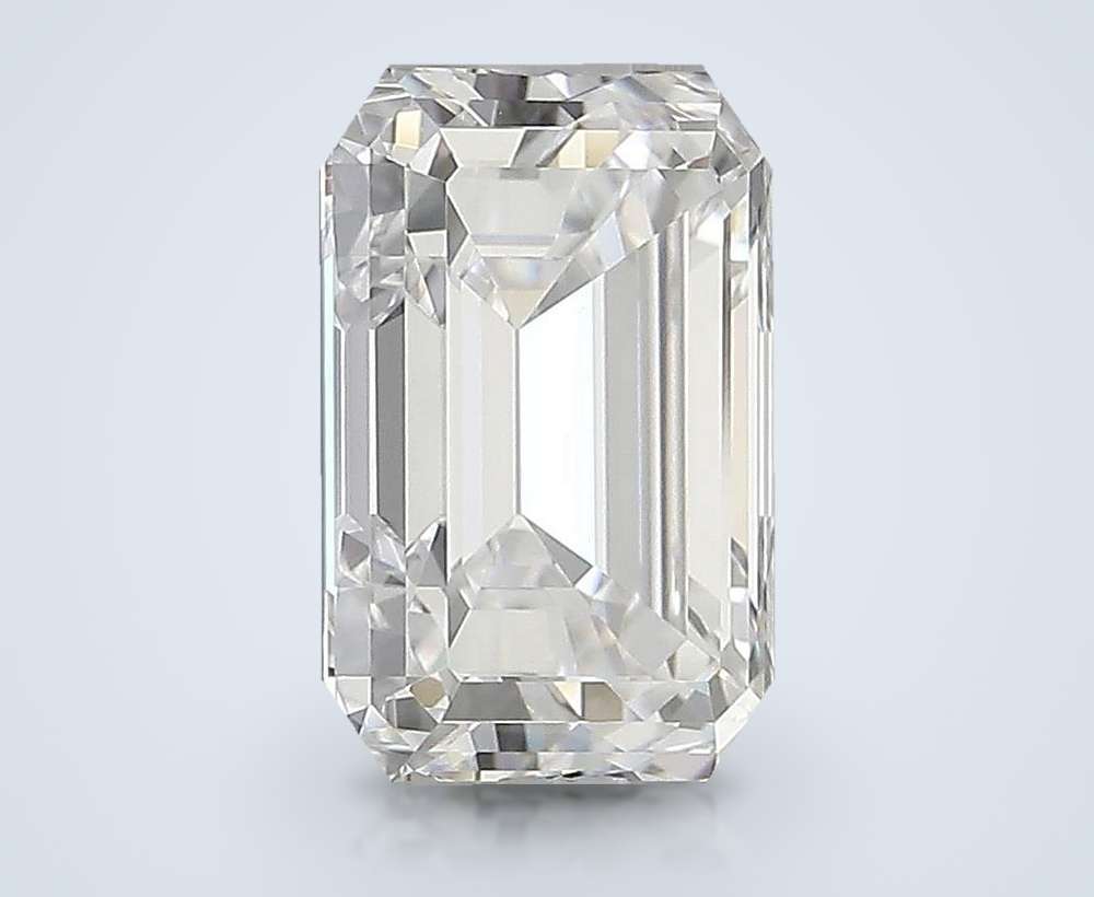 2.68 Carat Emerald Natural Diamond
