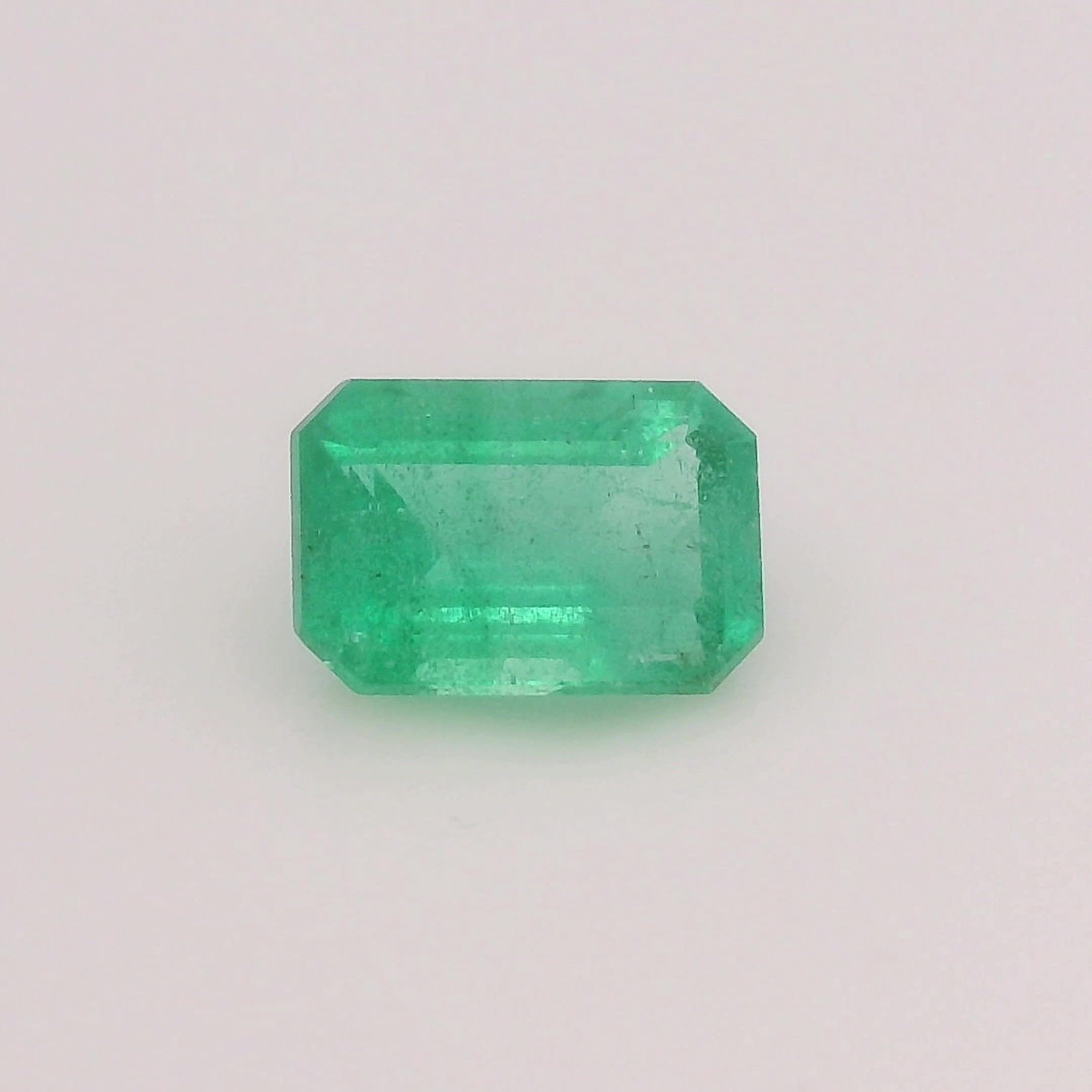 0.51 Carat Green Emerald-Cut Emerald